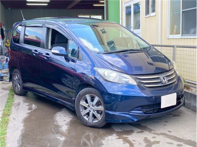 HONDA FREED