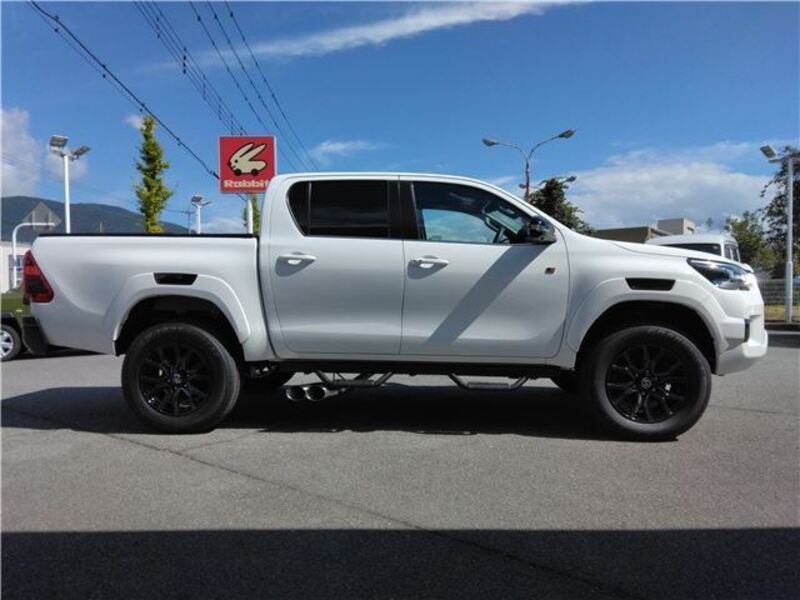 HILUX