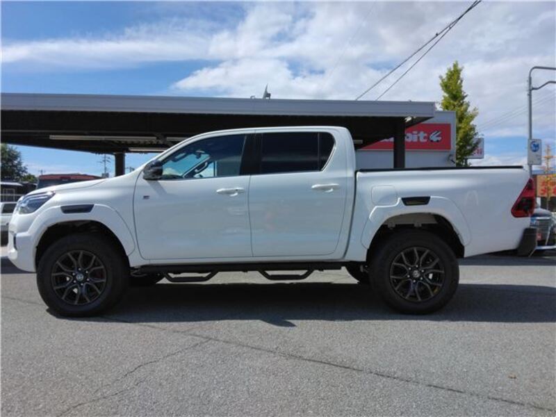 HILUX