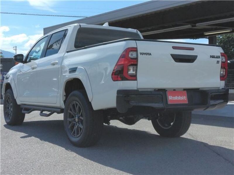 HILUX