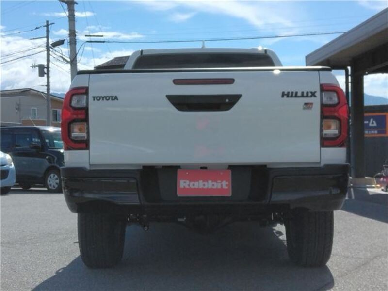HILUX