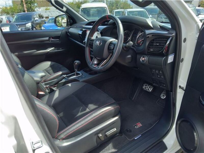 HILUX