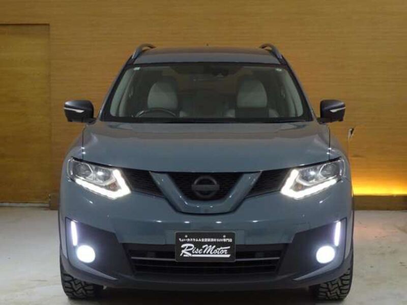 X-TRAIL