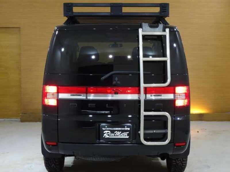 DELICA D5