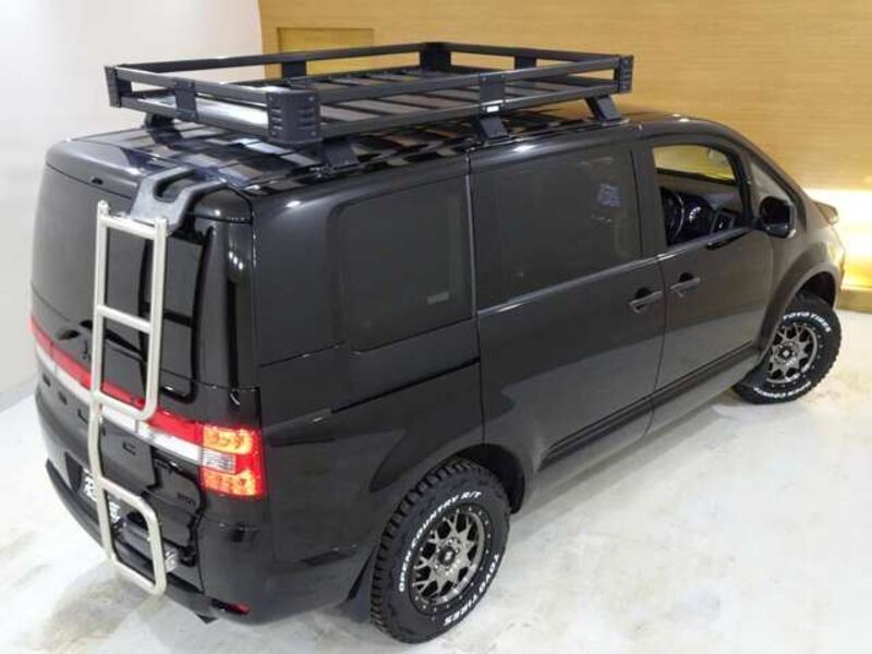 DELICA D5