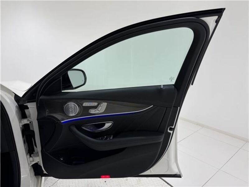 E-CLASS