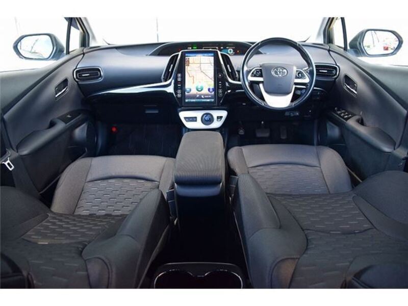 PRIUS PHV