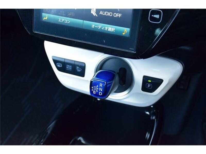 PRIUS PHV