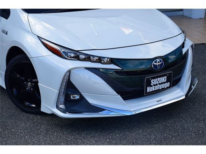 PRIUS PHV
