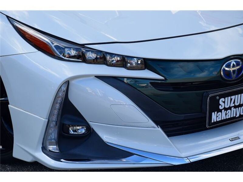 PRIUS PHV