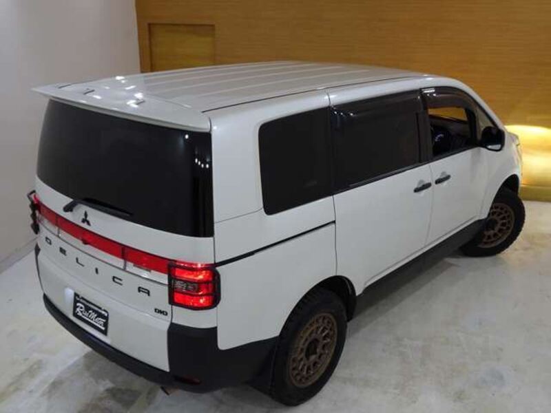 DELICA D5