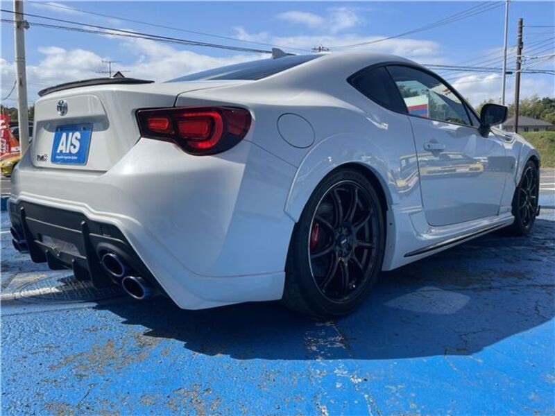 86