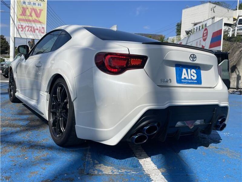 86