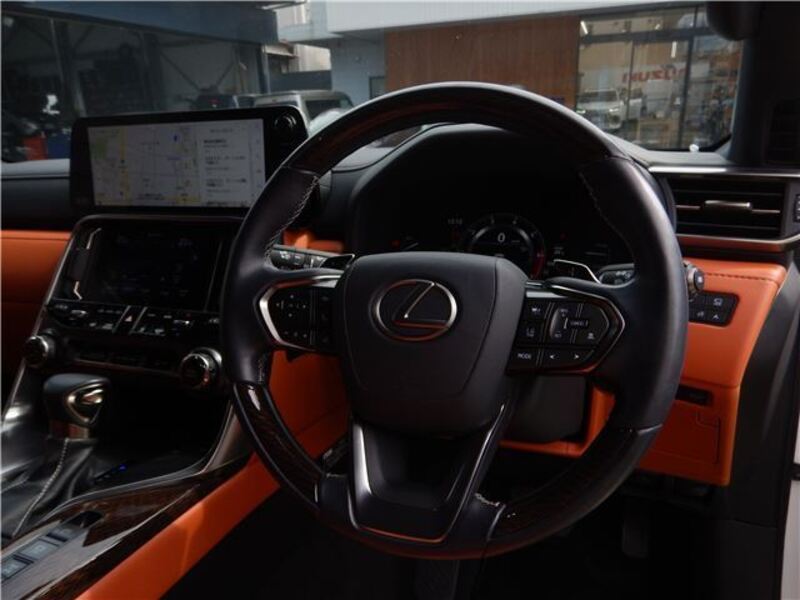 LX