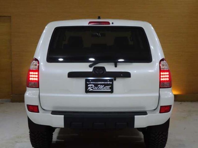 HILUX SURF
