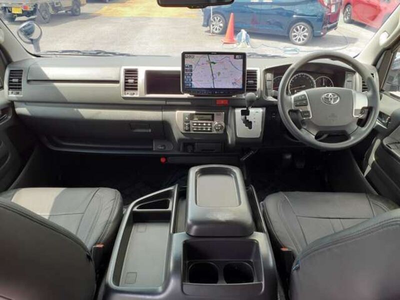 HIACE