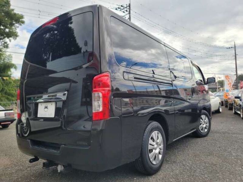 NV350 CARAVAN