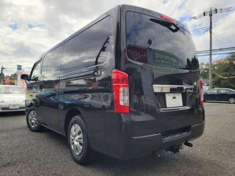 NV350 CARAVAN