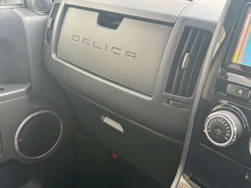 DELICA D5