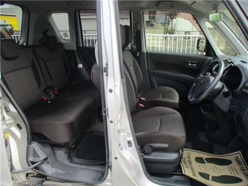 DELICA D2