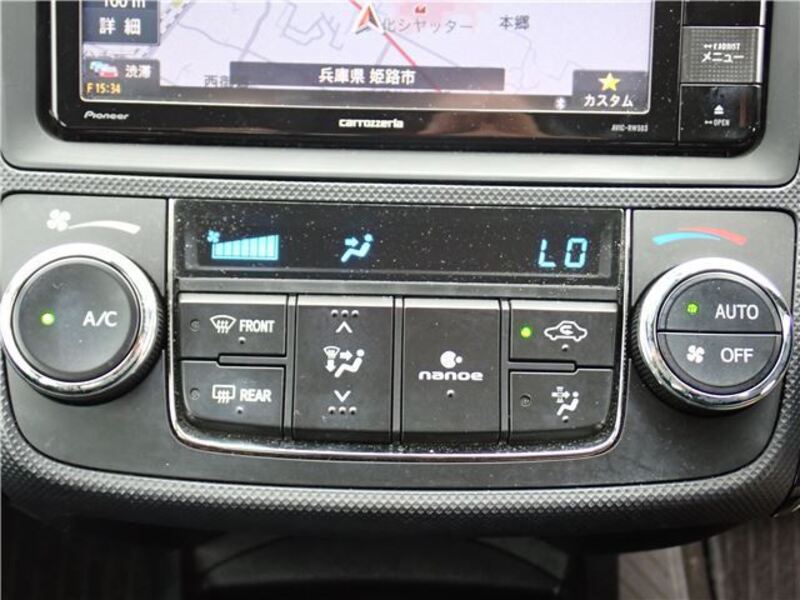 COROLLA AXIO