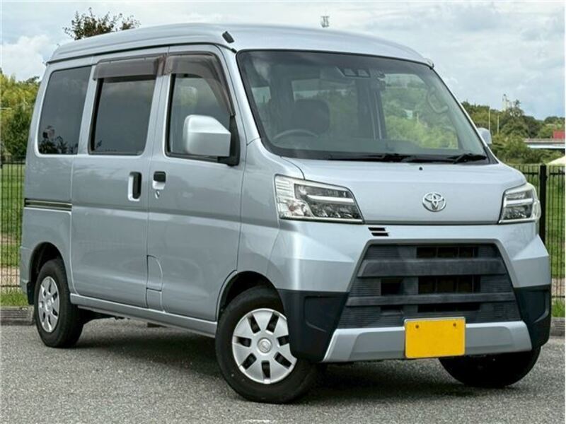 PIXIS VAN