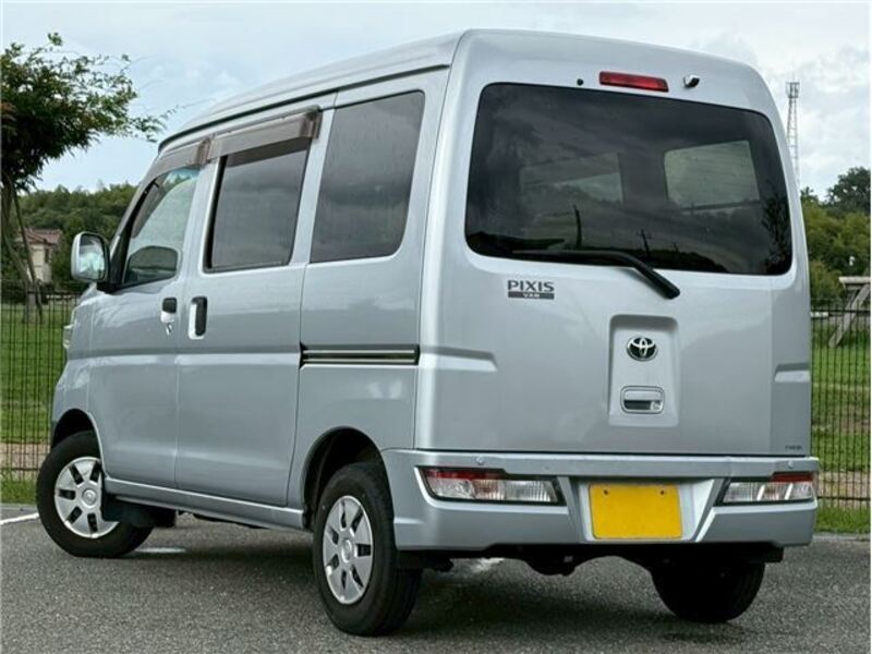 PIXIS VAN