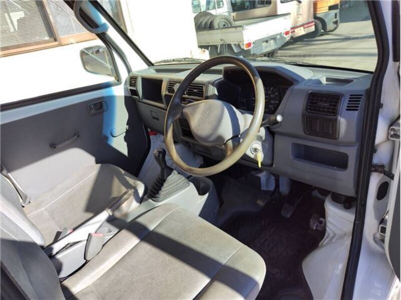 MINICAB TRUCK