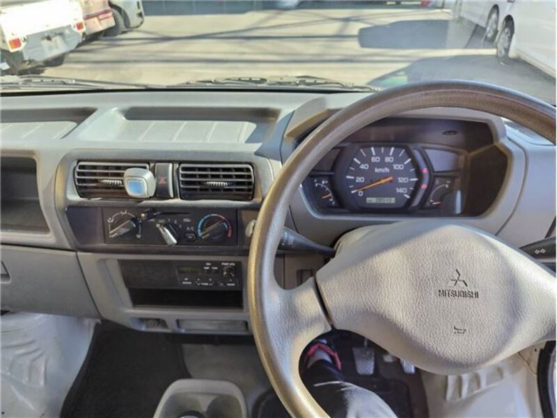 MINICAB TRUCK