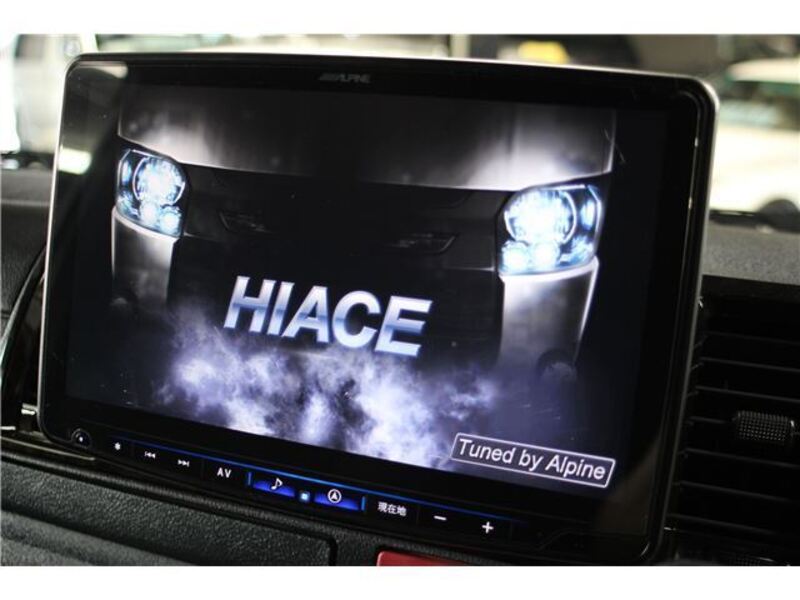 HIACE VAN