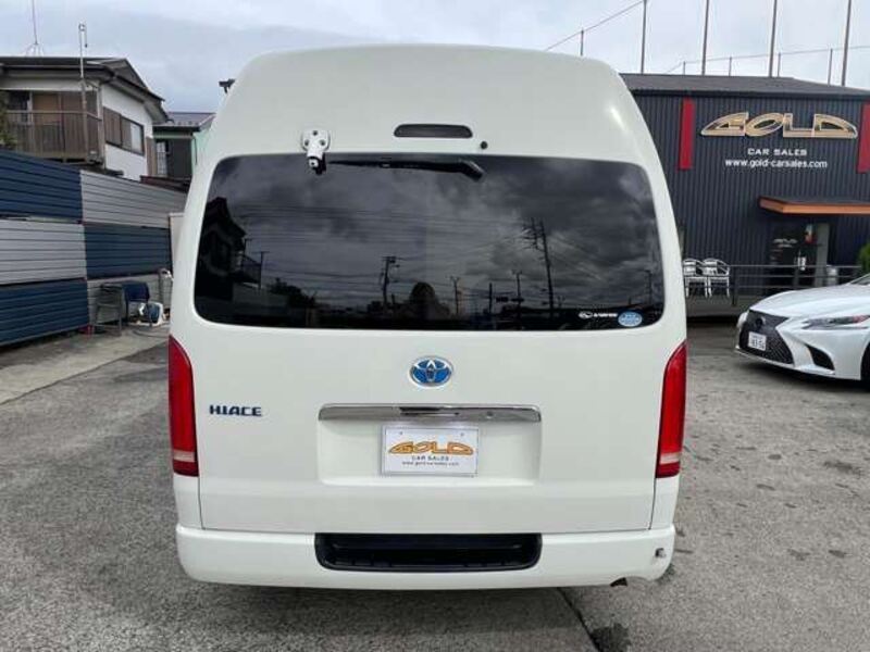 HIACE VAN