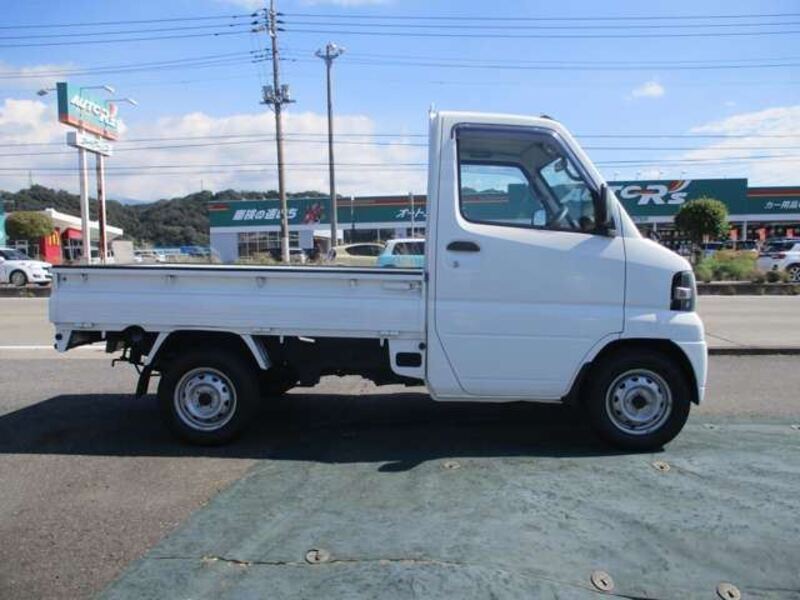 MINICAB TRUCK