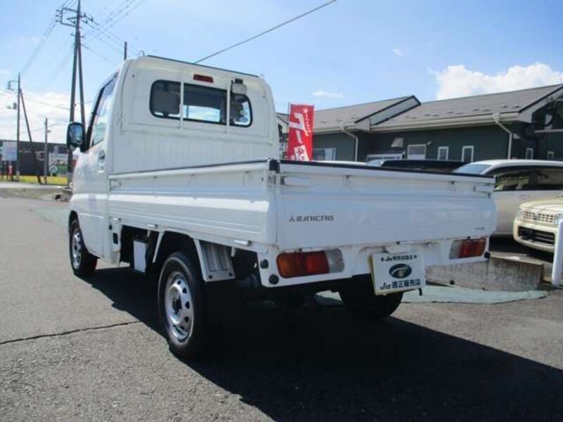 MINICAB TRUCK