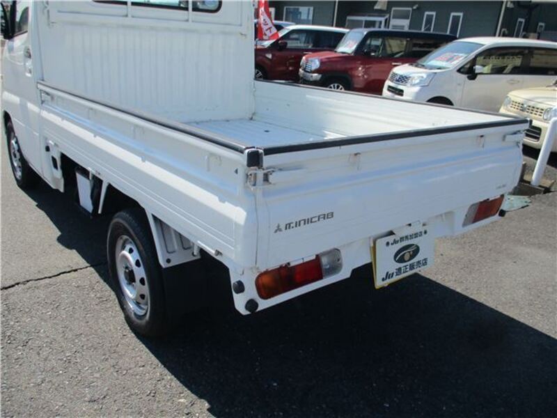 MINICAB TRUCK
