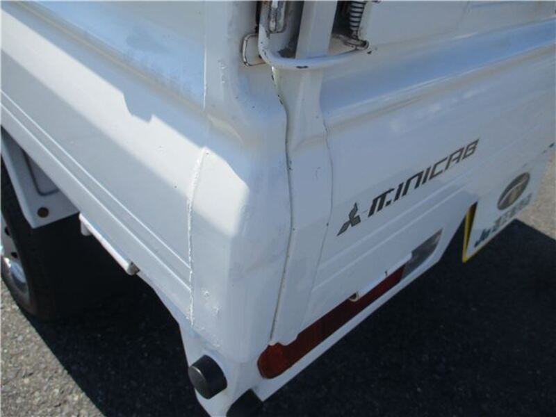 MINICAB TRUCK