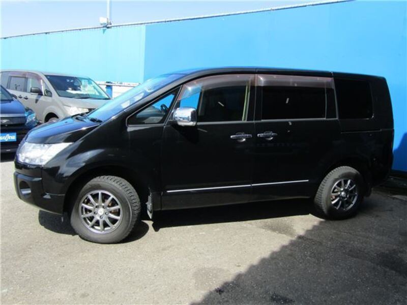 DELICA D5