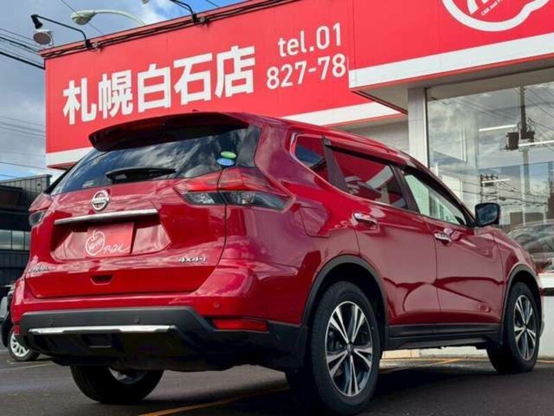 X-TRAIL