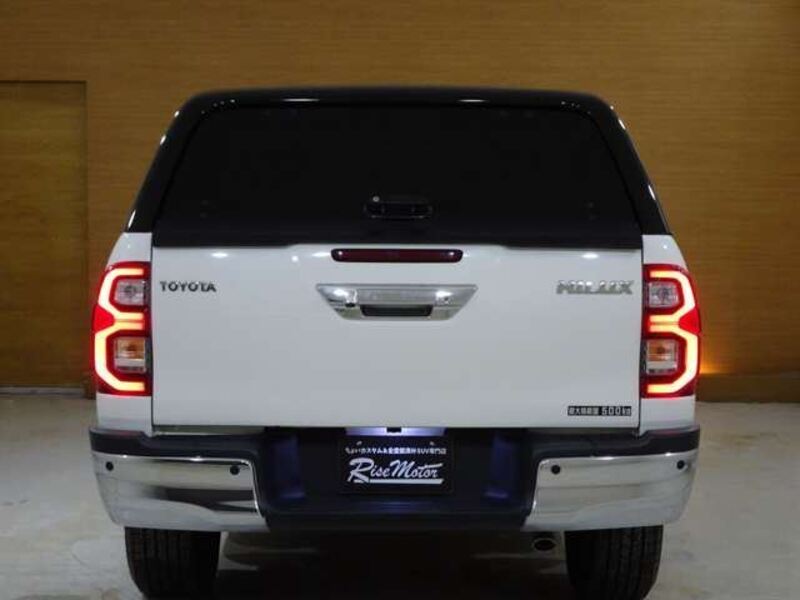 HILUX