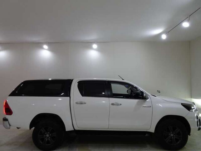 HILUX