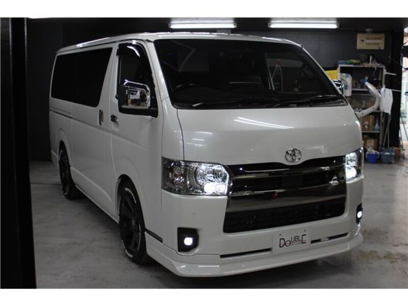 HIACE VAN