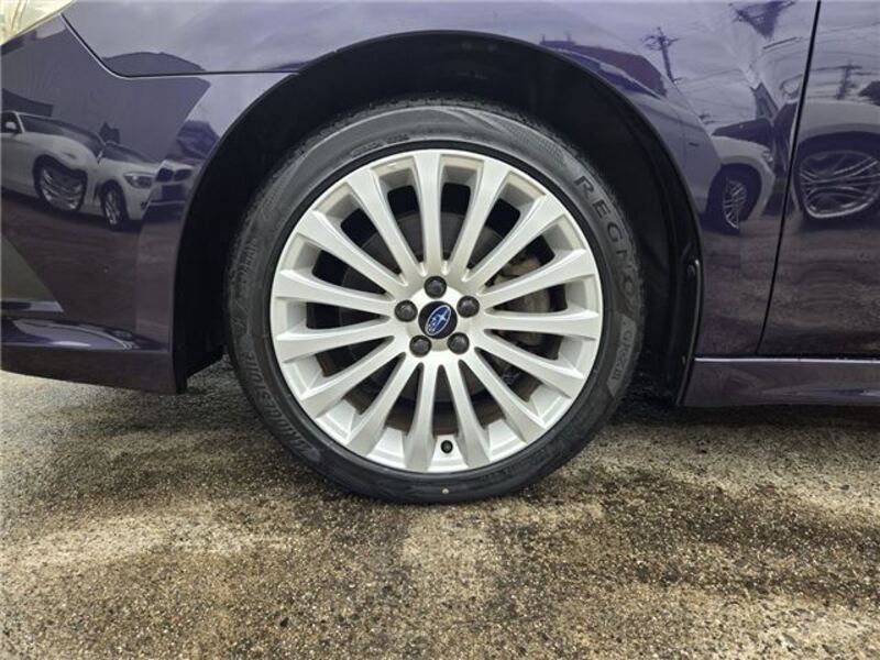 LEGACY B4
