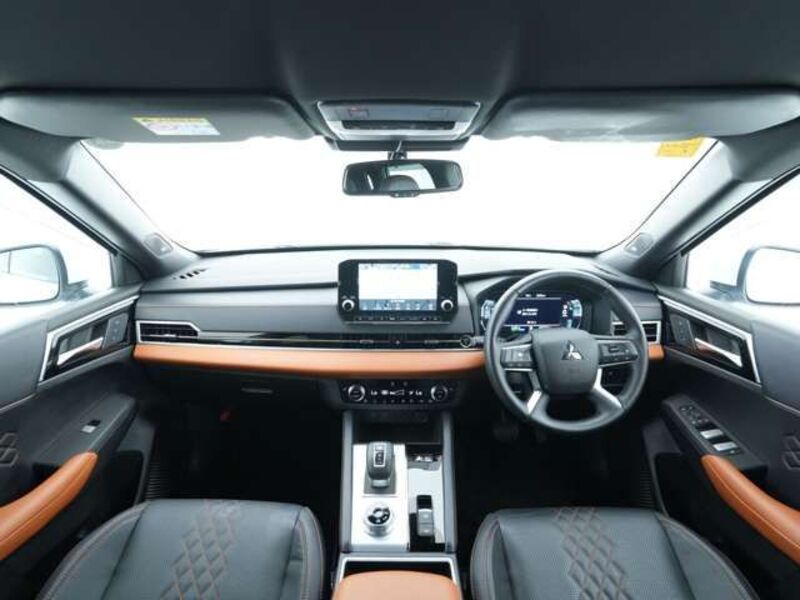 OUTLANDER PHEV
