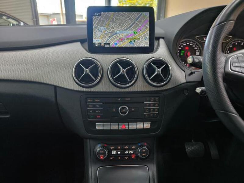 B-CLASS
