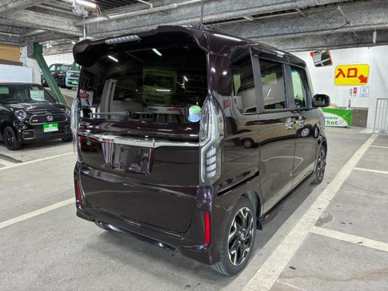 N BOX CUSTOM
