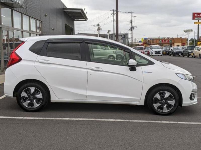 FIT HYBRID