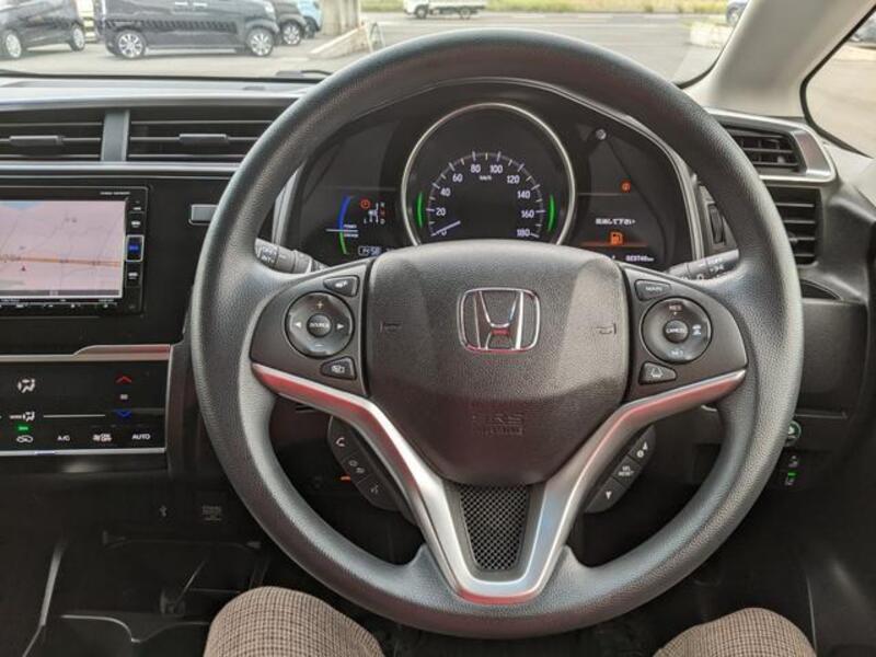 FIT HYBRID