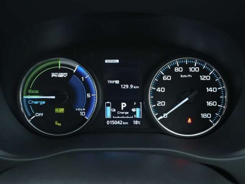 OUTLANDER PHEV