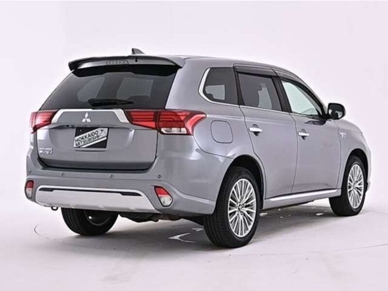 OUTLANDER PHEV