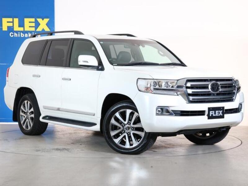 LAND CRUISER