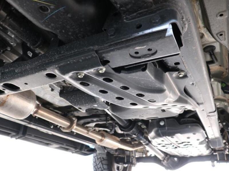 HILUX